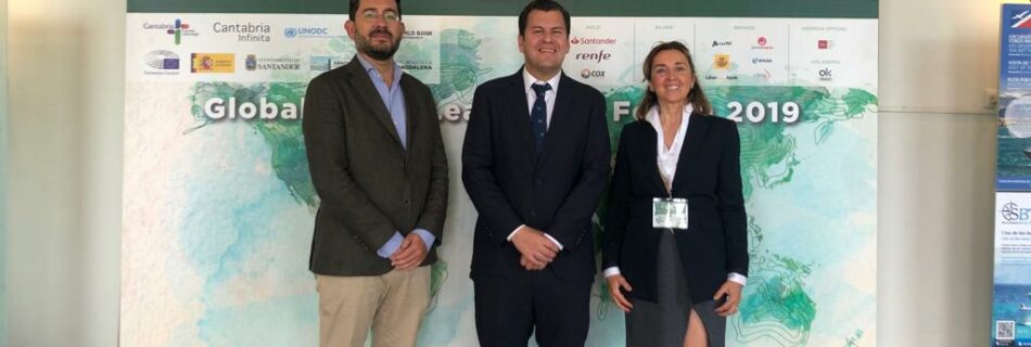 rancisco Valdés, director área energía del grupo PITMA, Jacobo Pombo, Presidente del GYLF y María Eugenia Cuenca-Romero, Directora Relaciones Externas del grupo PITMA